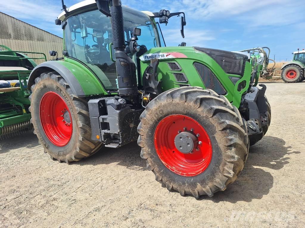 Fendt 718 Traktorer
