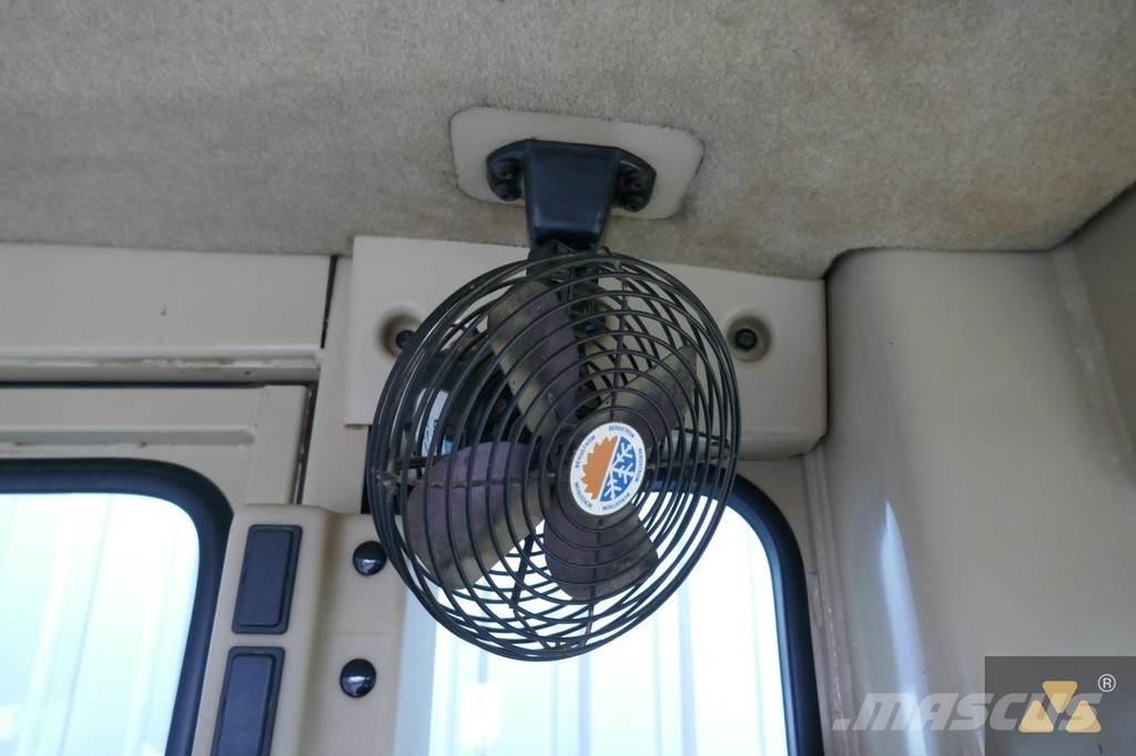 CAT 140H Väghyvlar