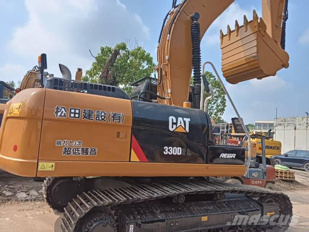 CAT 330 D Bandgrävare