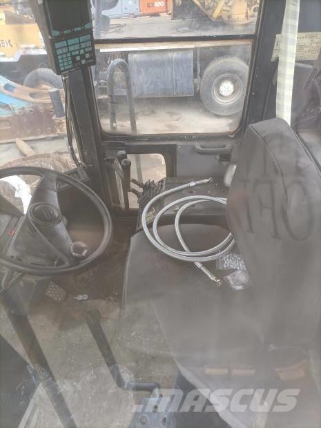 Komatsu WA470 Hjullastare