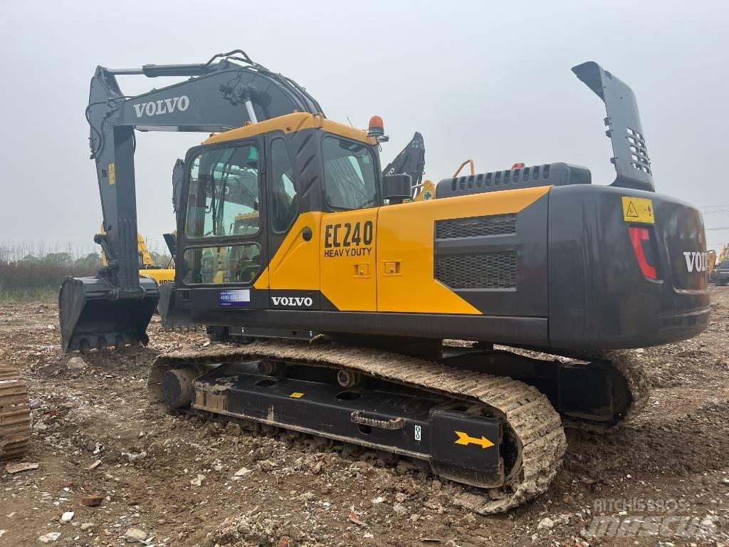 Volvo EC240BLC Bandgrävare