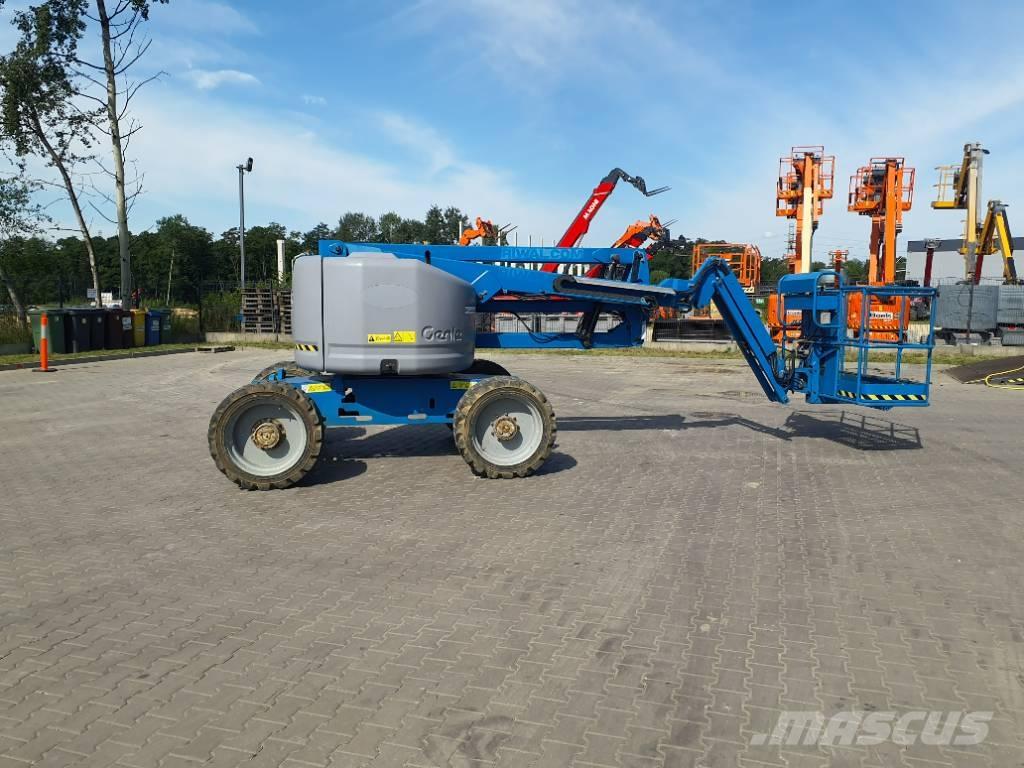 Genie Z45/25JRT Bomliftar
