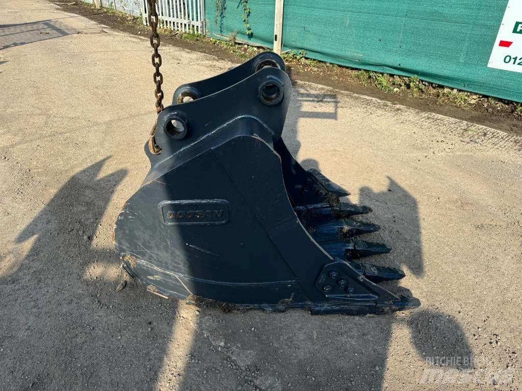 Doosan DX 140 LC Skopor