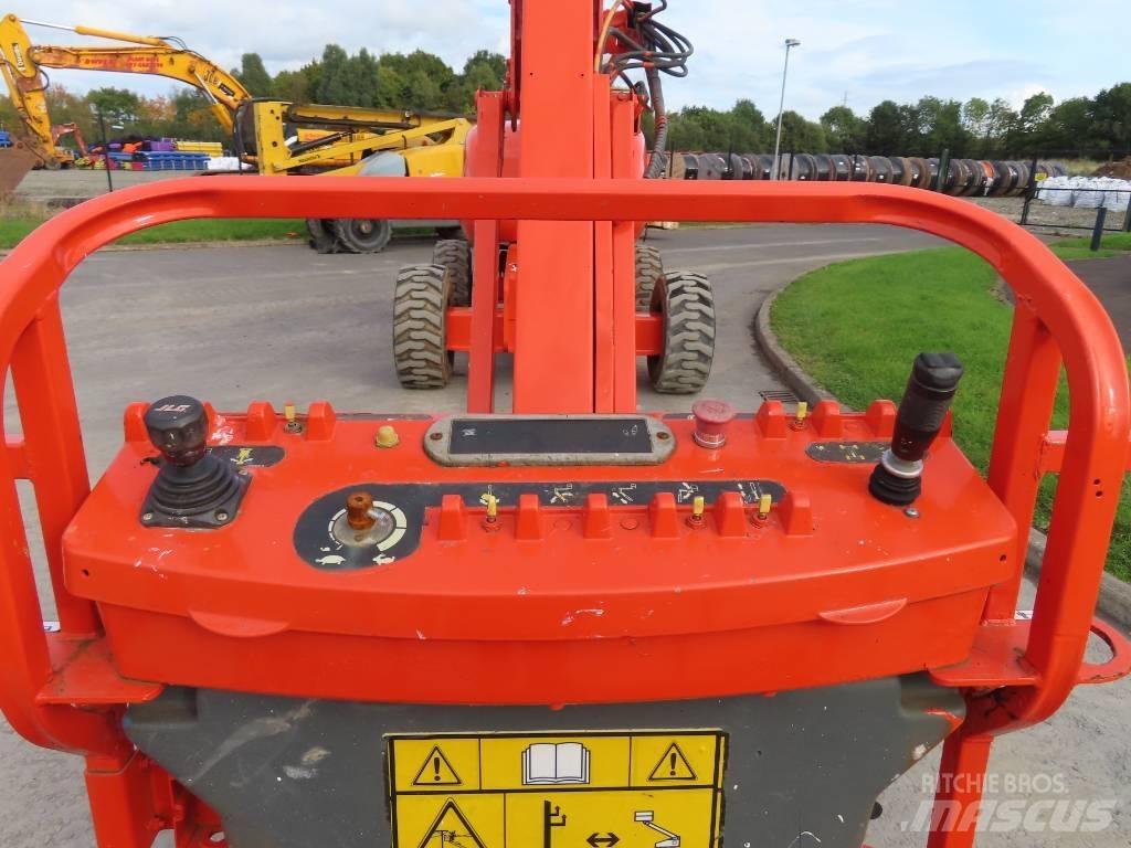 JLG 660 SJ Teleskop bomliftar