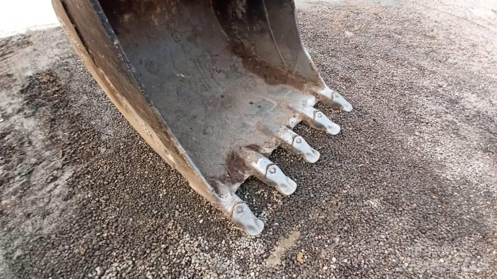 Komatsu PC160LC-8 Bandgrävare
