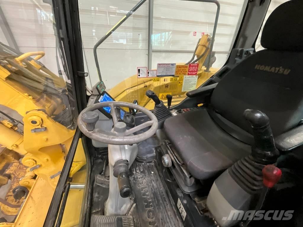 Komatsu PW 98 MR-8 Hjulgrävare