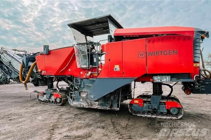 Wirtgen W220 Övriga bilar
