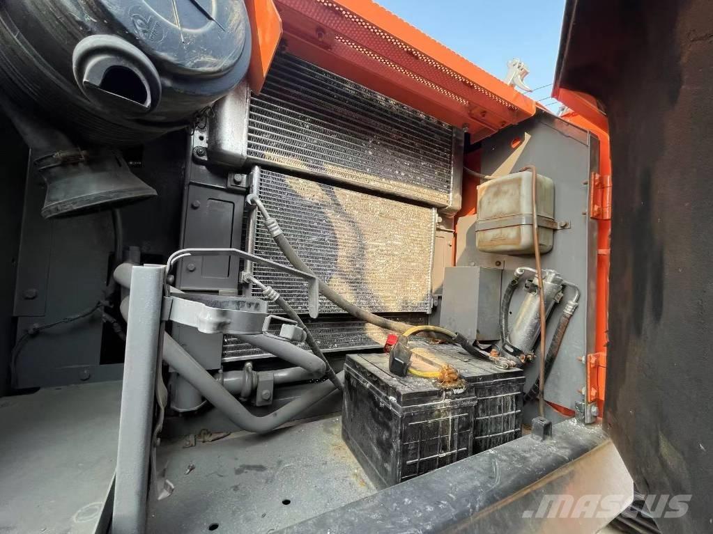 Hitachi ZX 160 Bandgrävare