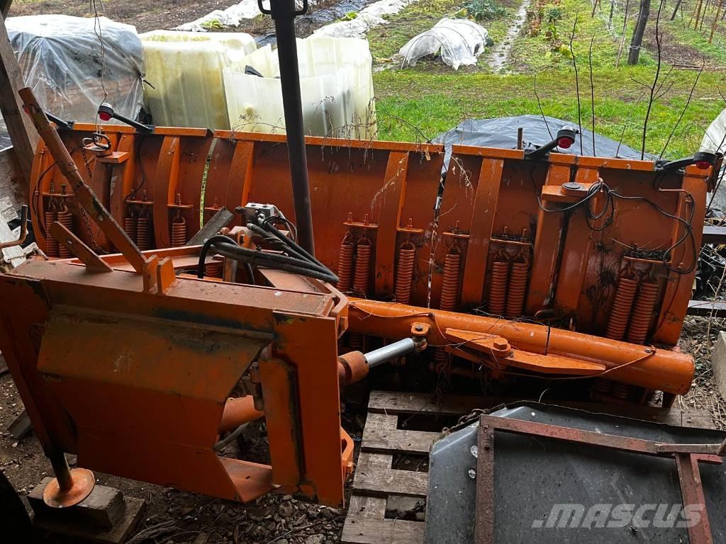  BOMBELLI LAMA 3 MT Snöblad och plogar