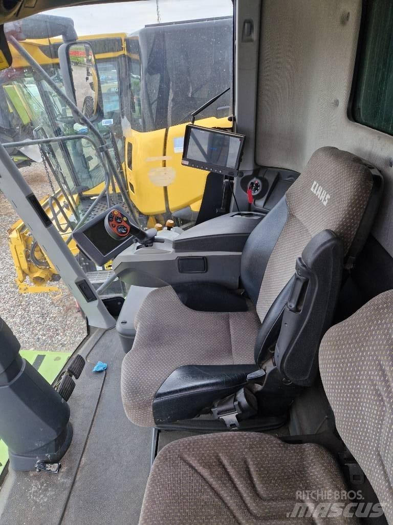 CLAAS Lexion 670 Skördetröskor