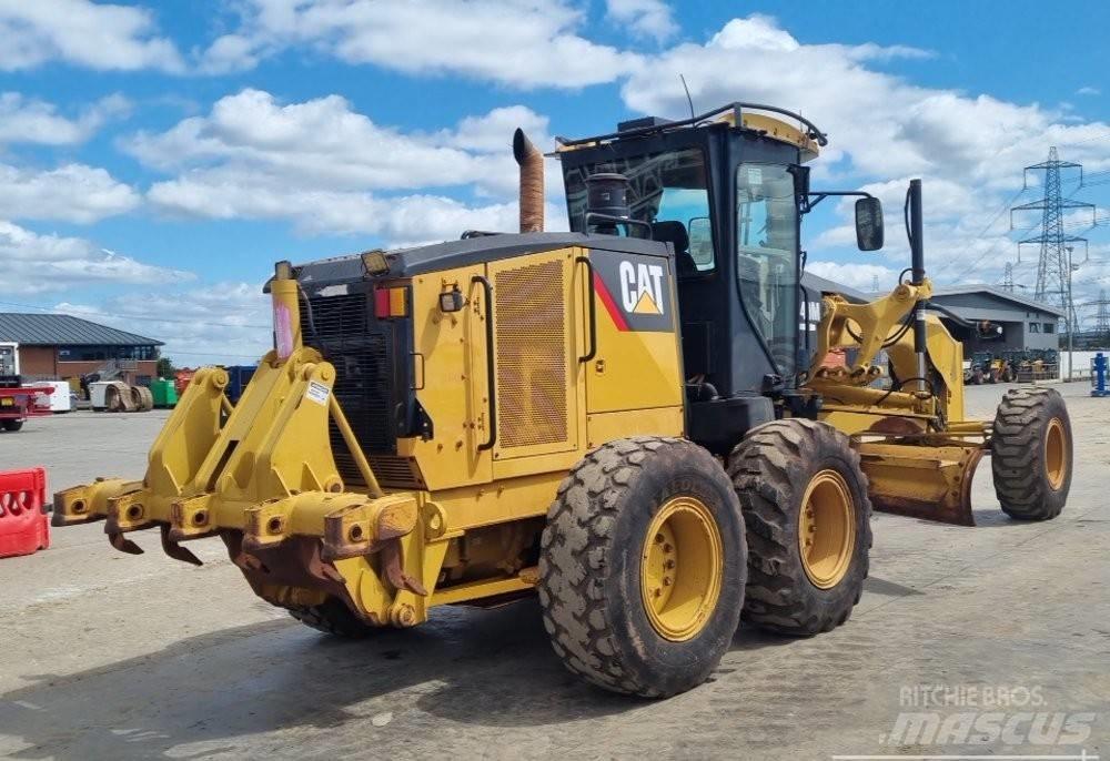 CAT 140 M Väghyvlar
