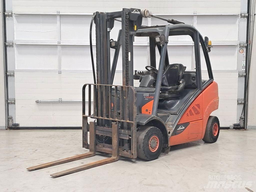 Linde H25D-02 Dieselmotviktstruckar