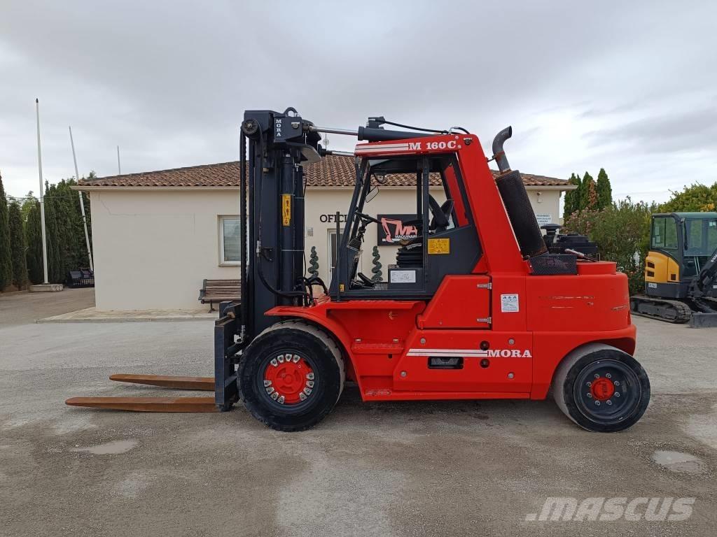 Mora M160C Gasolmotviktstruckar