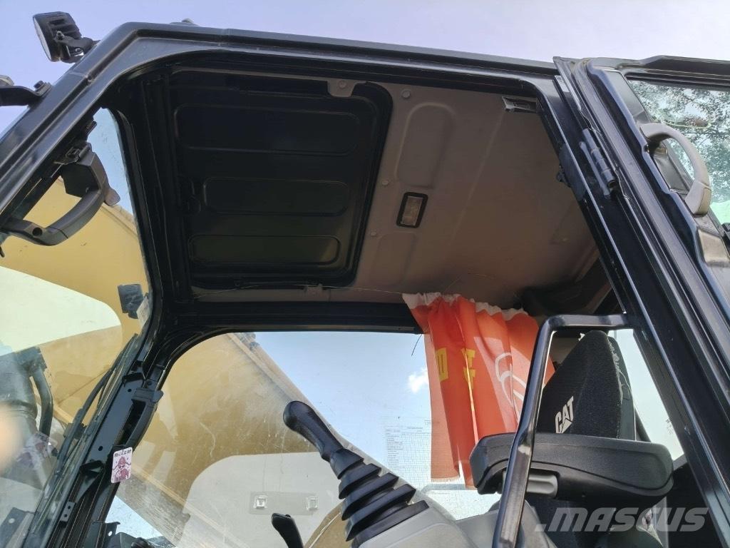 CAT 336 Bandgrävare