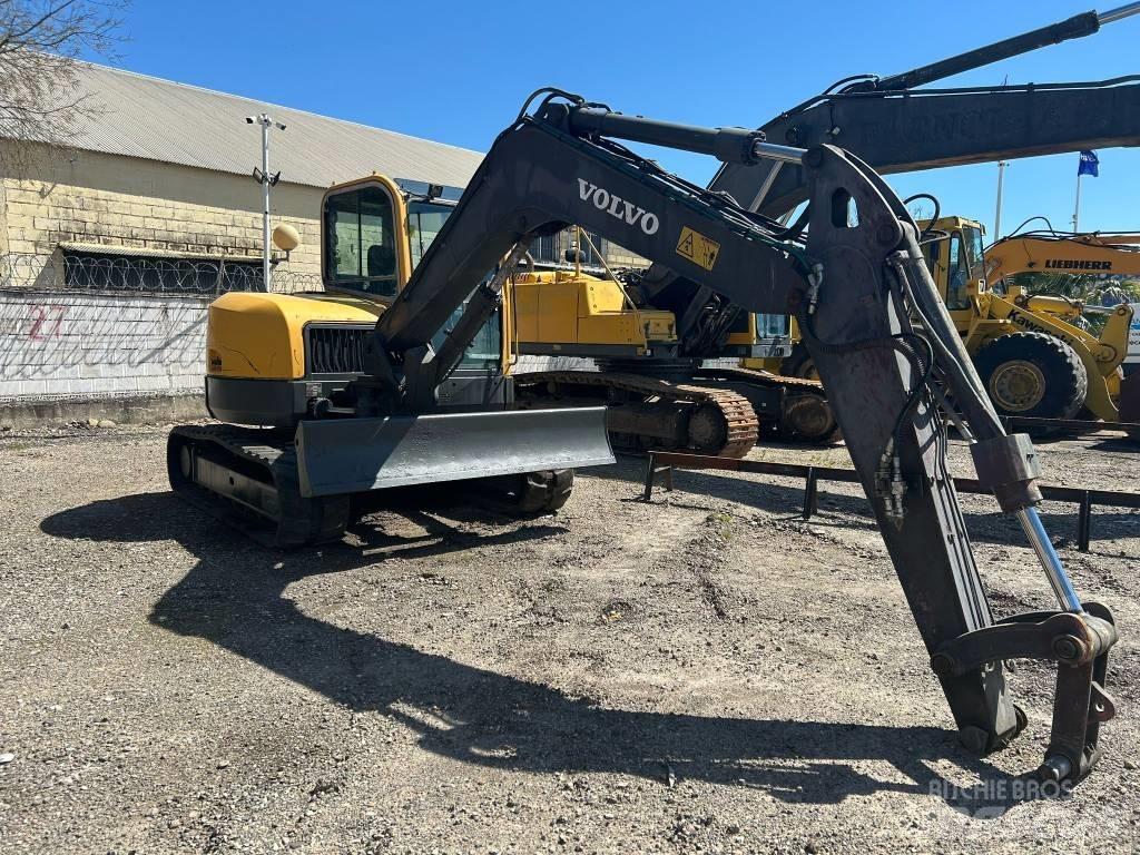 Volvo ECR 88 D Bandgrävare