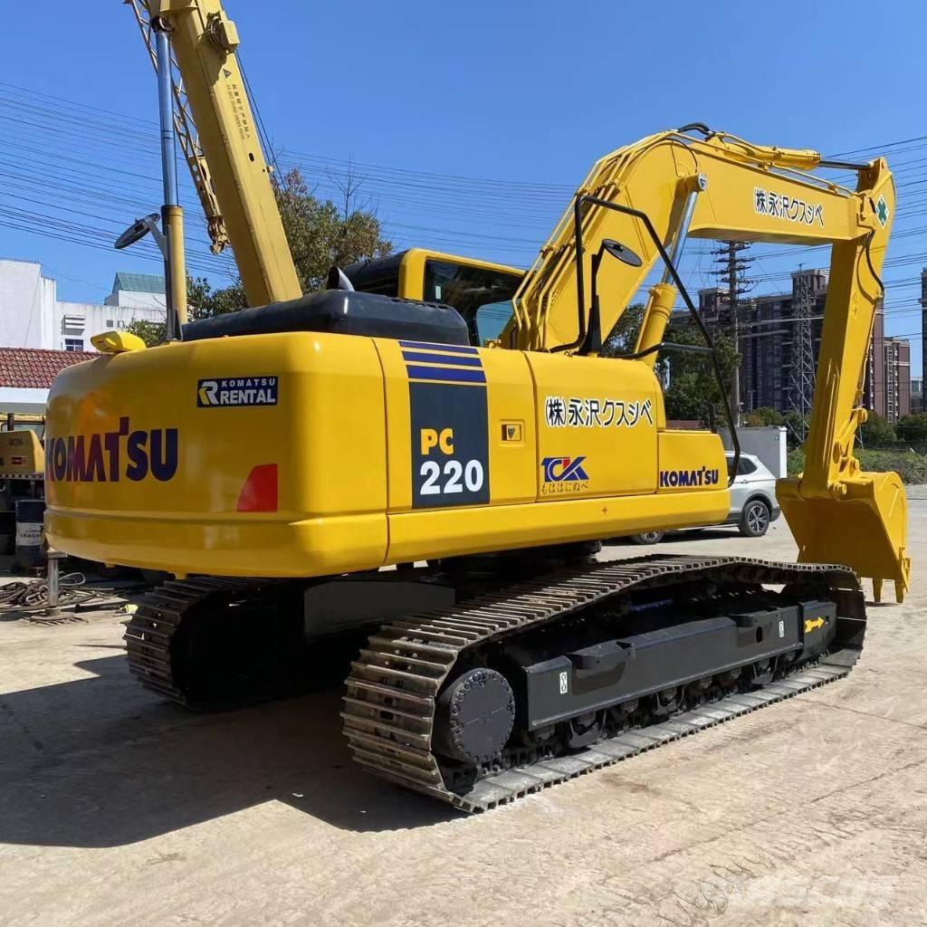 Komatsu PC 220 Bandgrävare