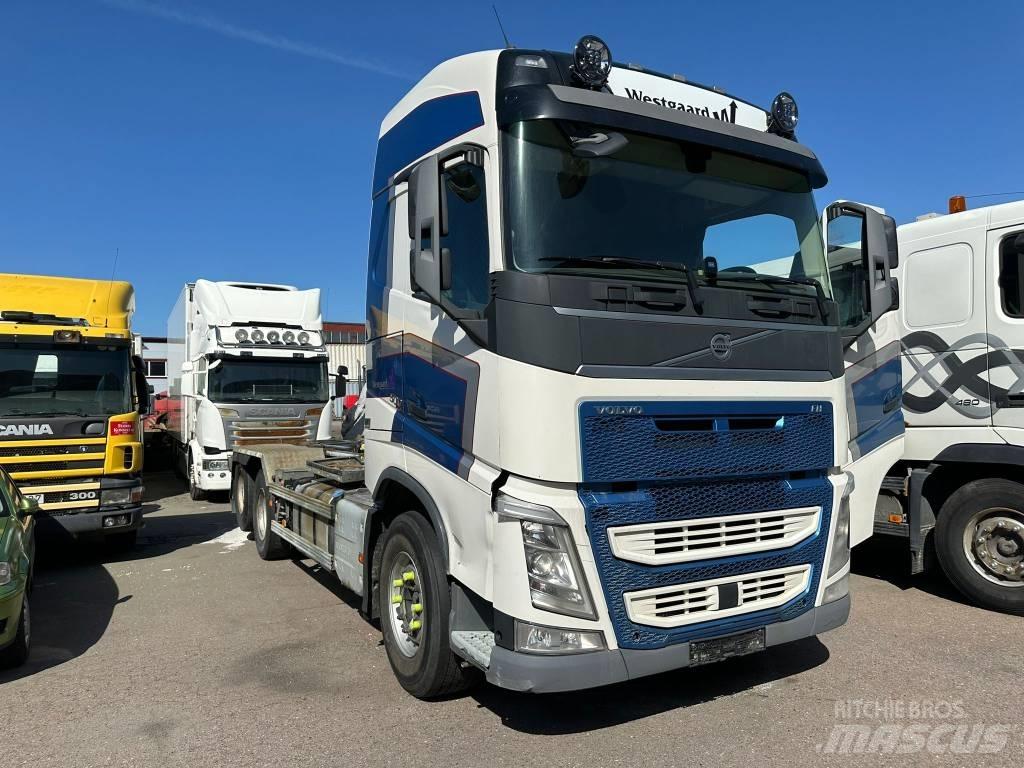 Volvo FH Lastväxlare med kabellift