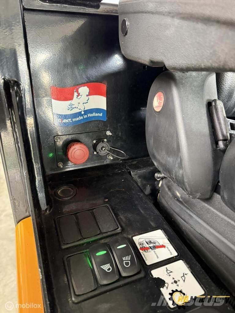 GiANT G2200E Hjullastare