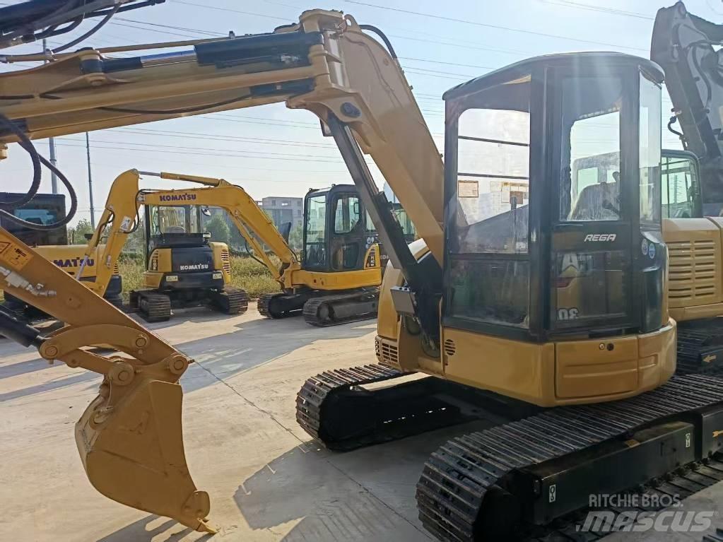 CAT CAT305CCR Minigrävare < 7t