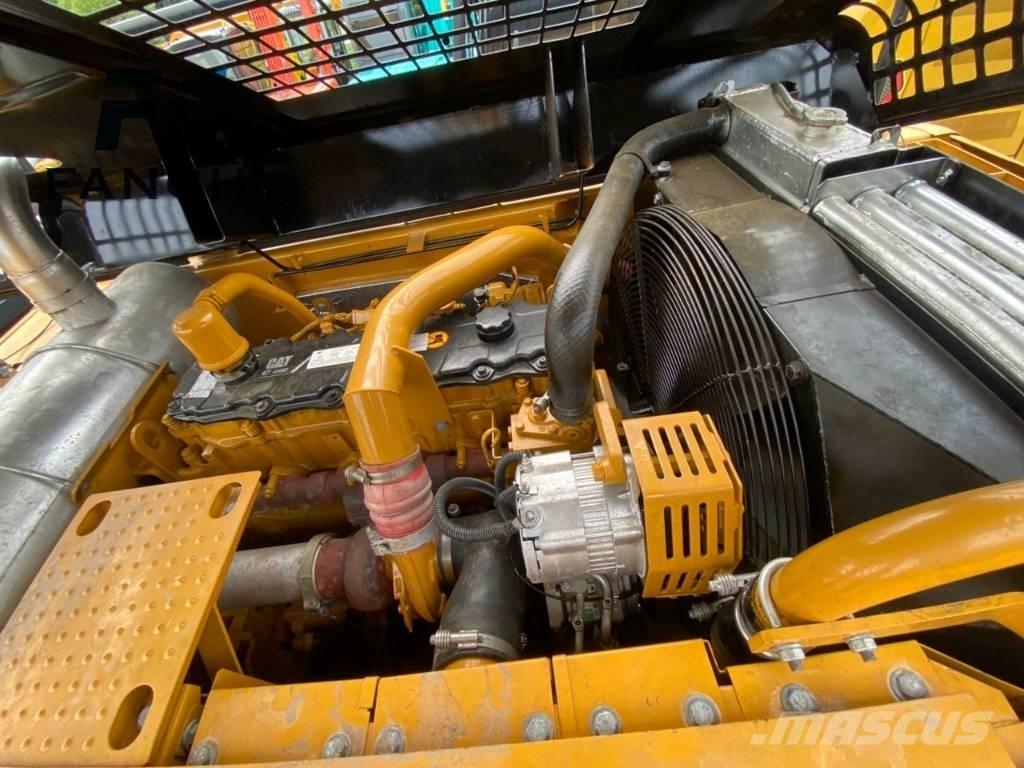 CAT 325D2L Bandgrävare