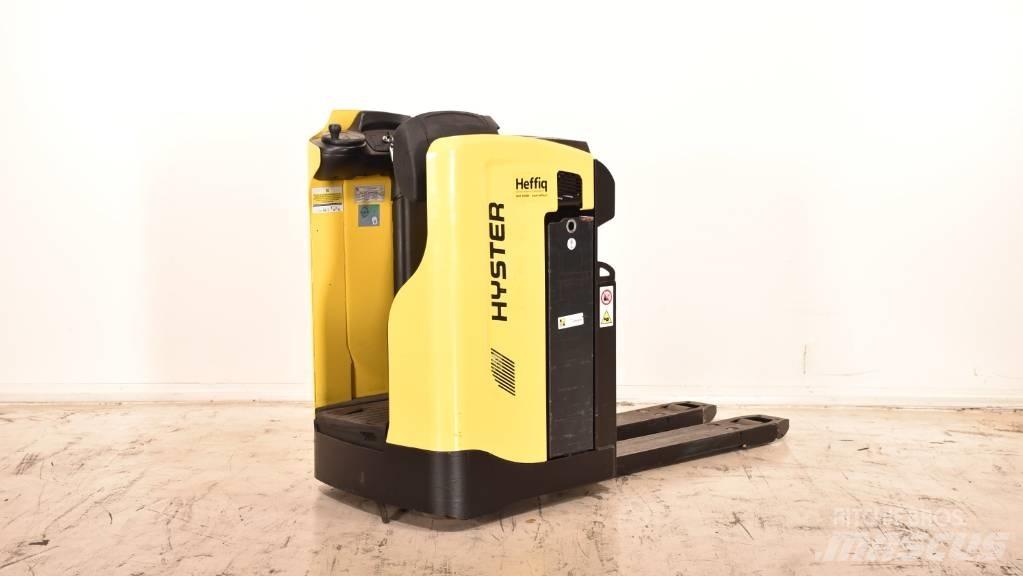Hyster RP2.0N Låglyftare med plattform