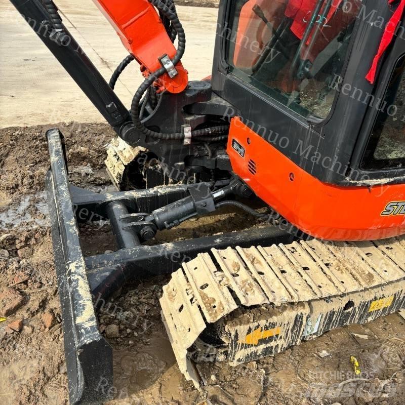 Kubota U 30 Minigrävare < 7t