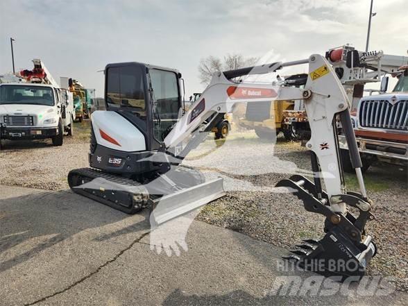 Bobcat E35i Minigrävare < 7t