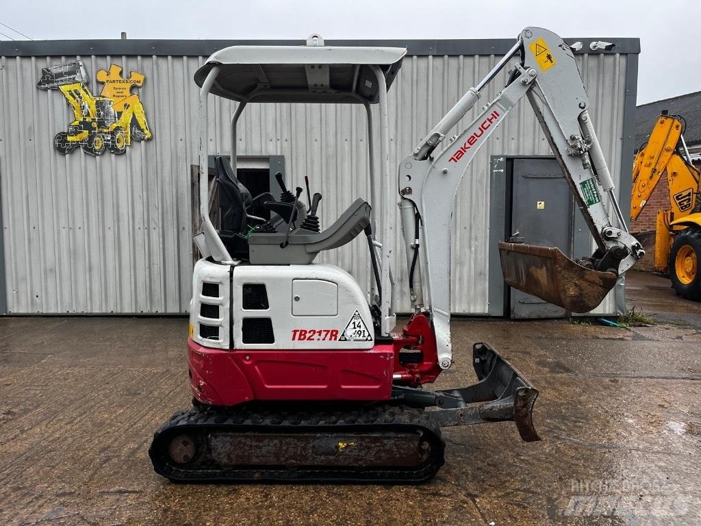 Takeuchi TB 217 R Minigrävare < 7t