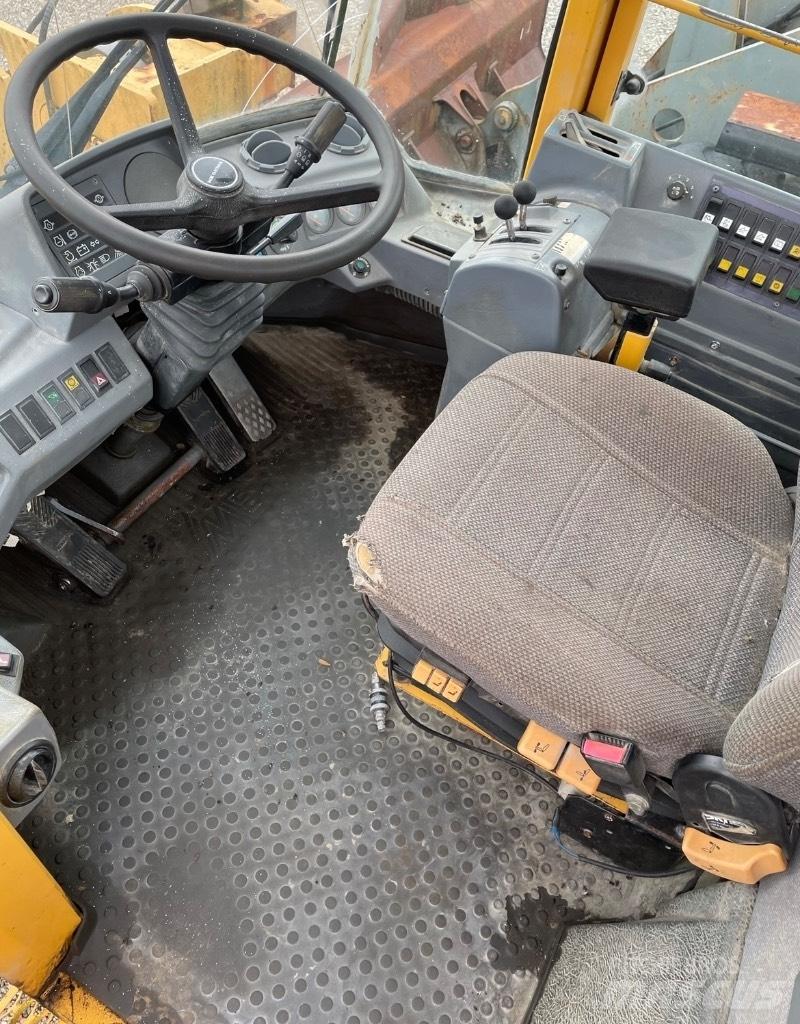 Volvo L120C Hjullastare
