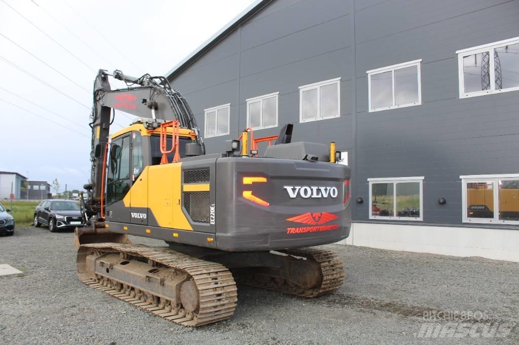 Volvo EC 220 E Bandgrävare