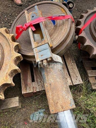 Liebherr R954CHD Däck, hjul och fälgar