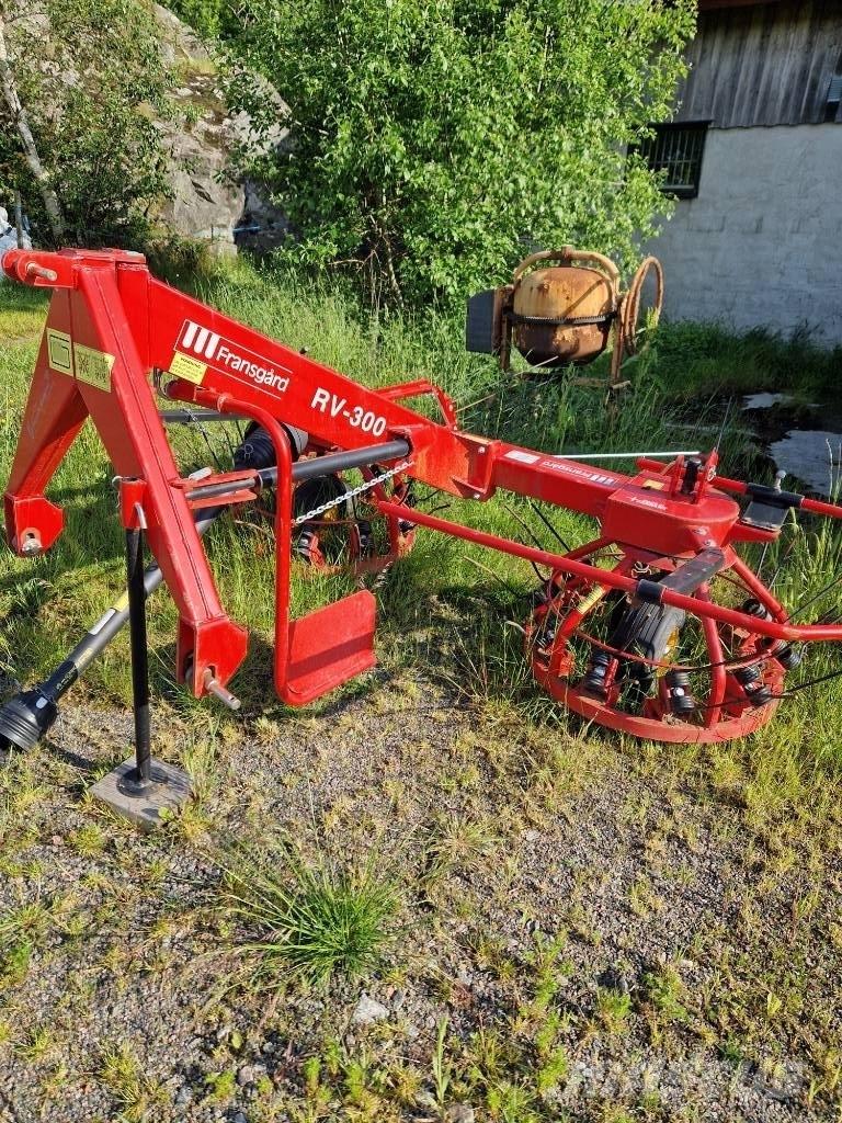 Fransgård RV 300 Vändare och luftare