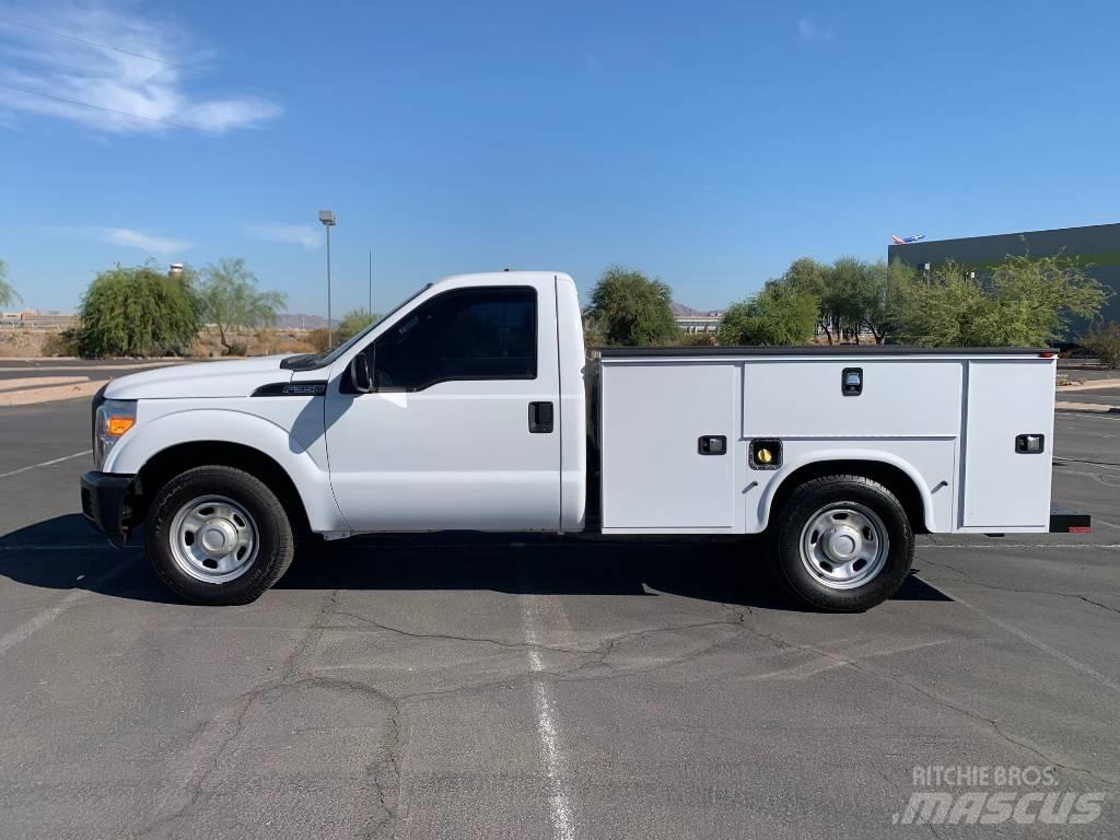 Ford F 350 HD Plogbilar