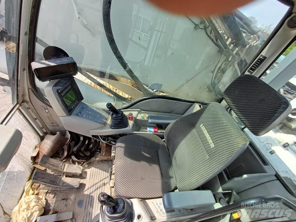 Liebherr 954 Bandgrävare