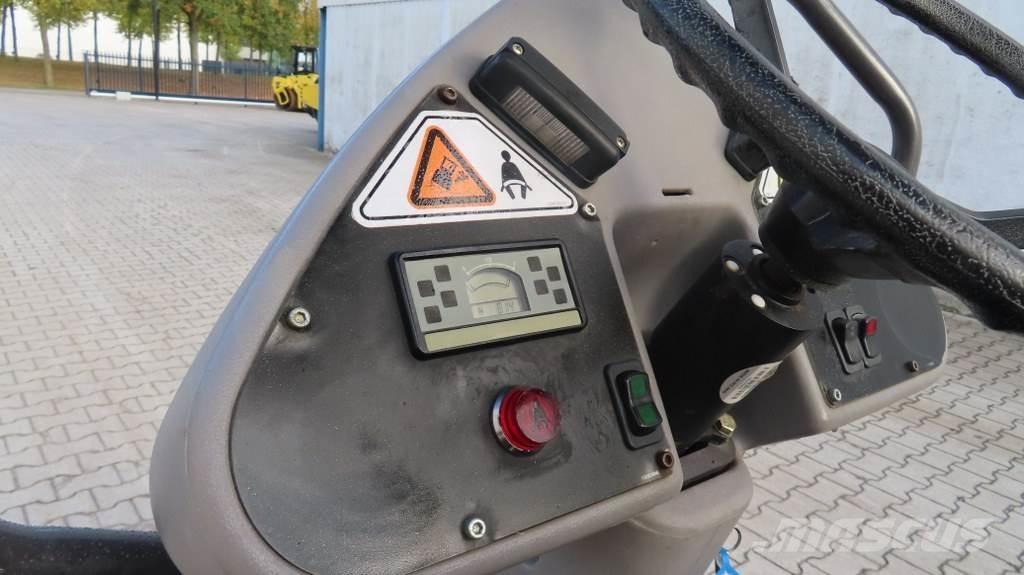 Volvo SD 25D Envalsvältar