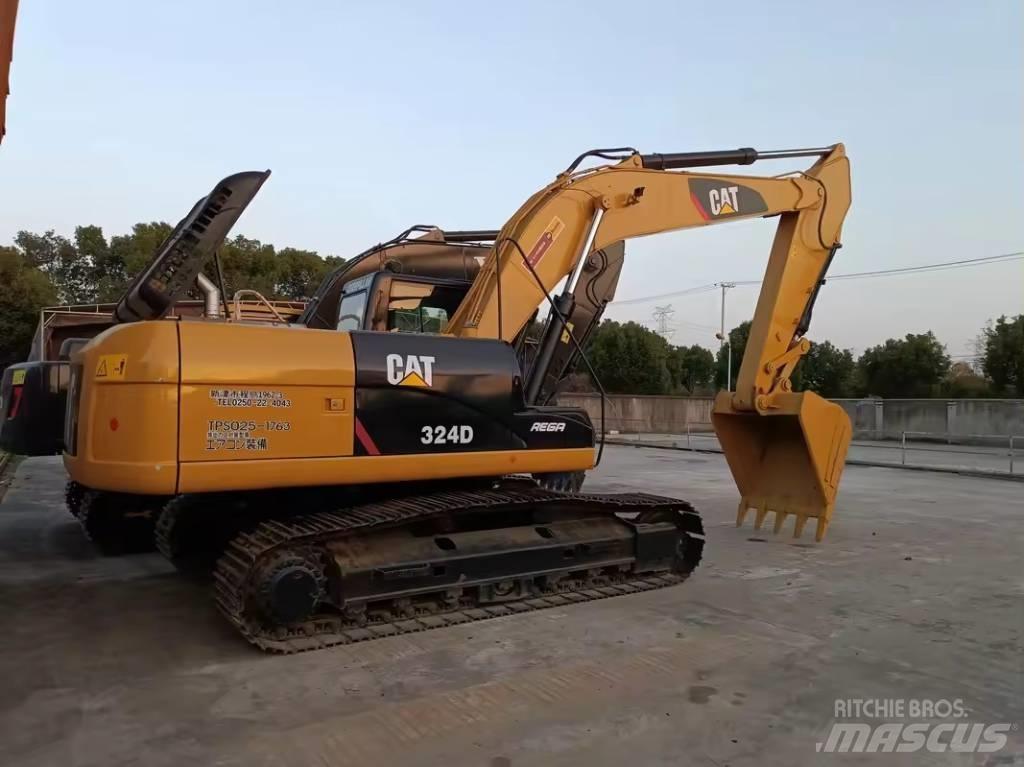 CAT 324 D Bandgrävare