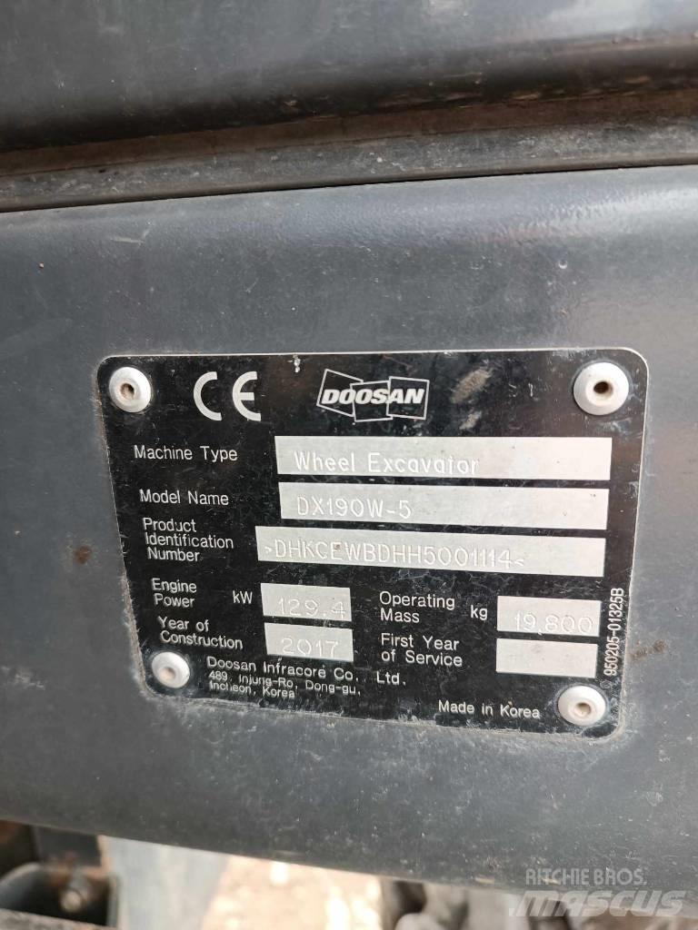 Doosan DX 190 W-5 Hjulgrävare