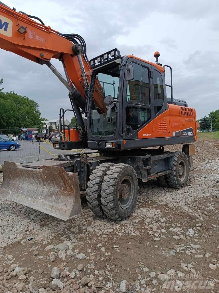 Doosan DX 190 W-5 Hjulgrävare