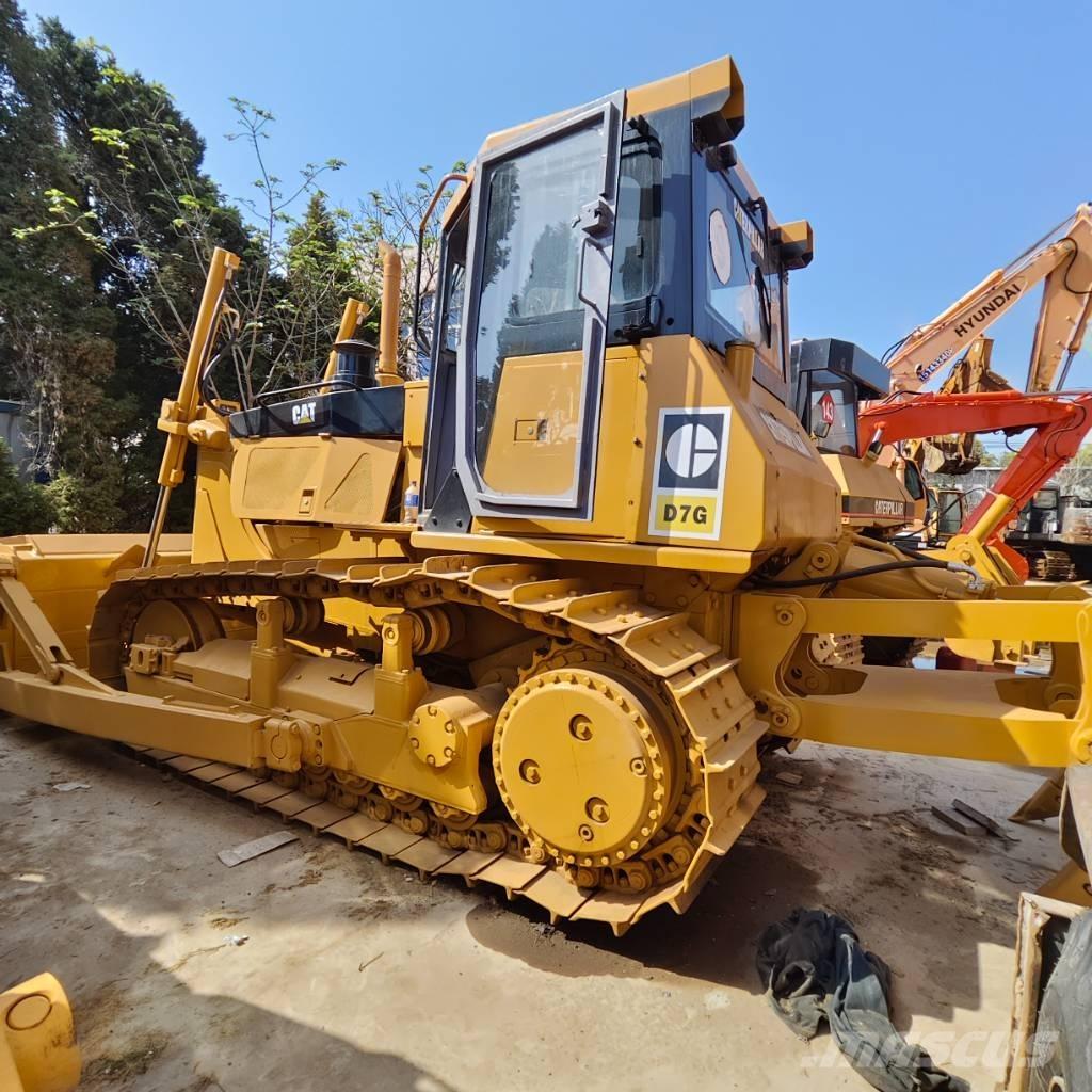 CAT D 7 G Väghyvlar