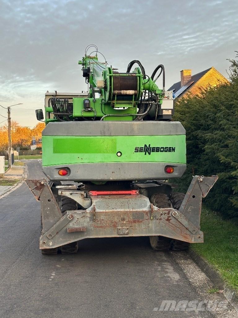 Sennebogen 613 Allterrängkranar