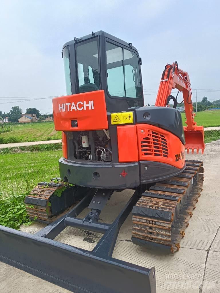 Hitachi ZX50U Minigrävare < 7t