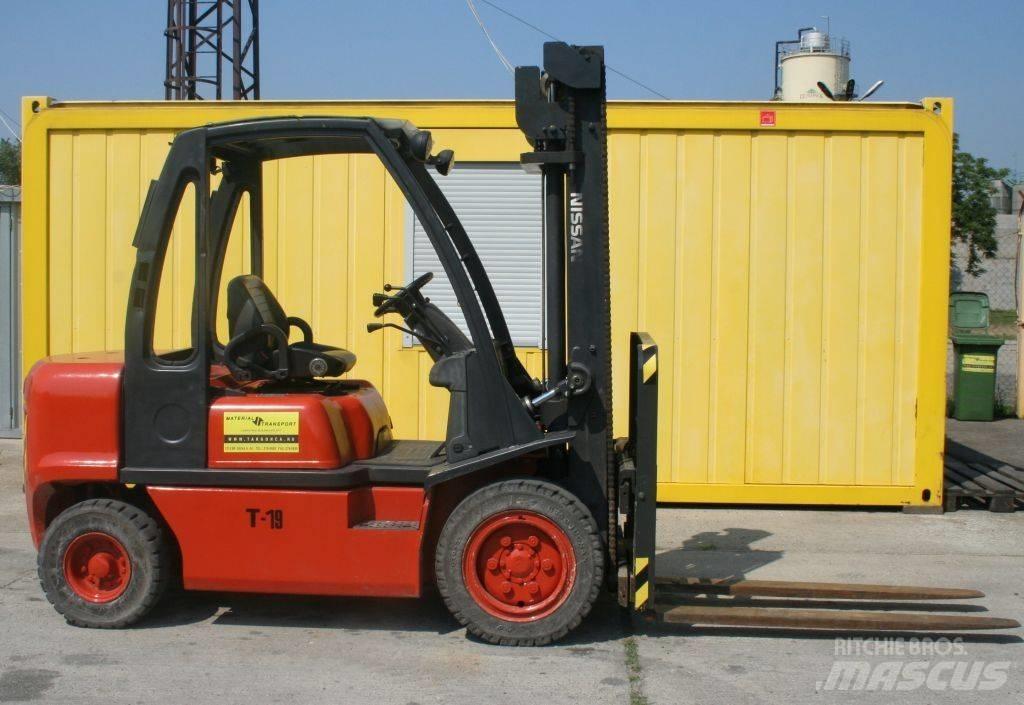 Nissan FGD09A30Q Dieselmotviktstruckar