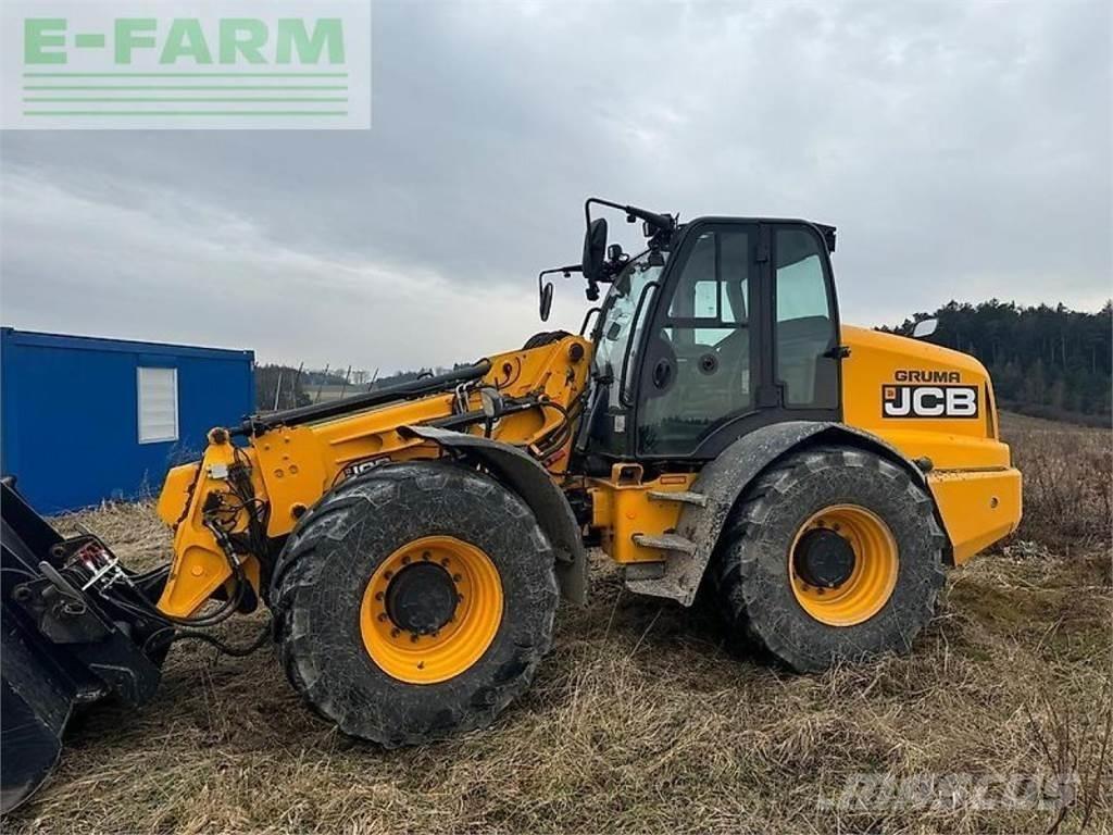 JCB tm 420 Redskapsbärare för lantbruk