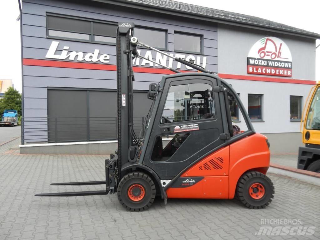 Linde H25T-02 Gasolmotviktstruckar