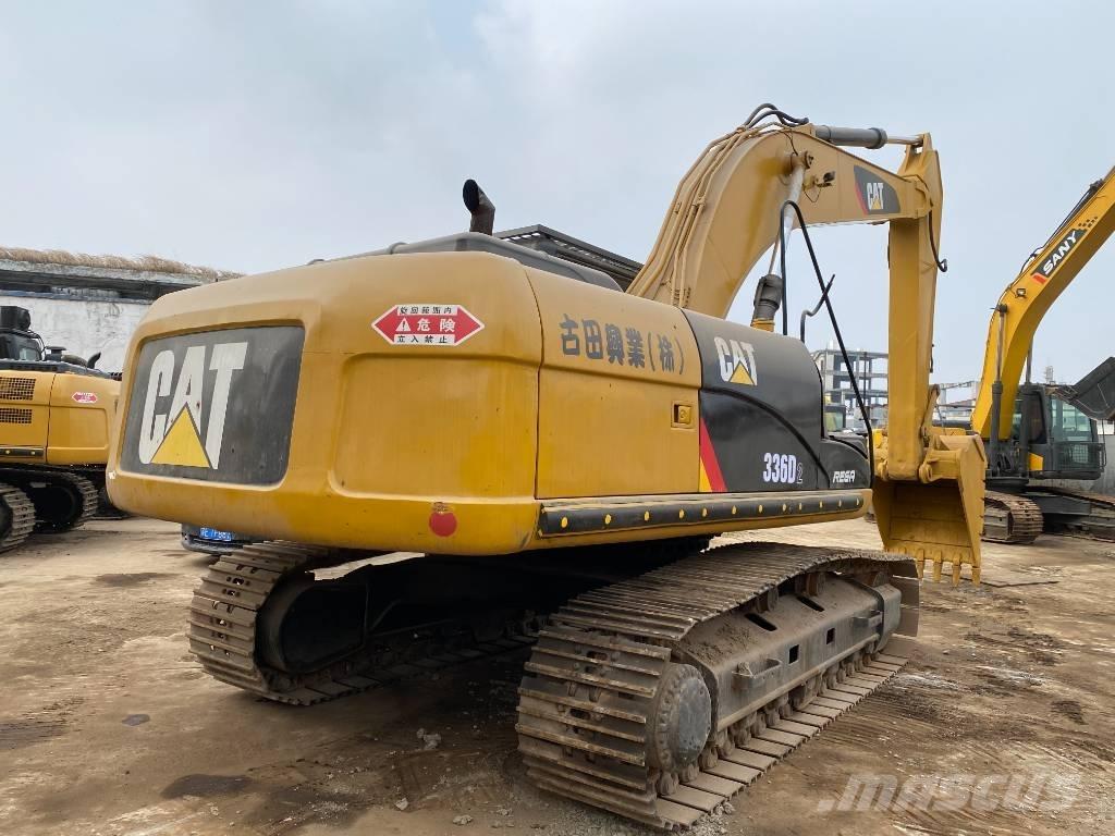 CAT 336 D Bandgrävare