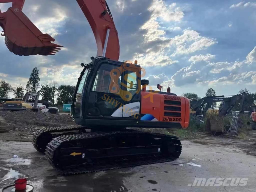 Hitachi ZX 200 Bandgrävare