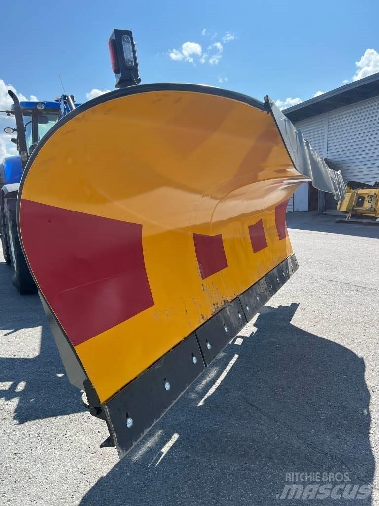 Snowline 4000 TA PK Snöblad och plogar