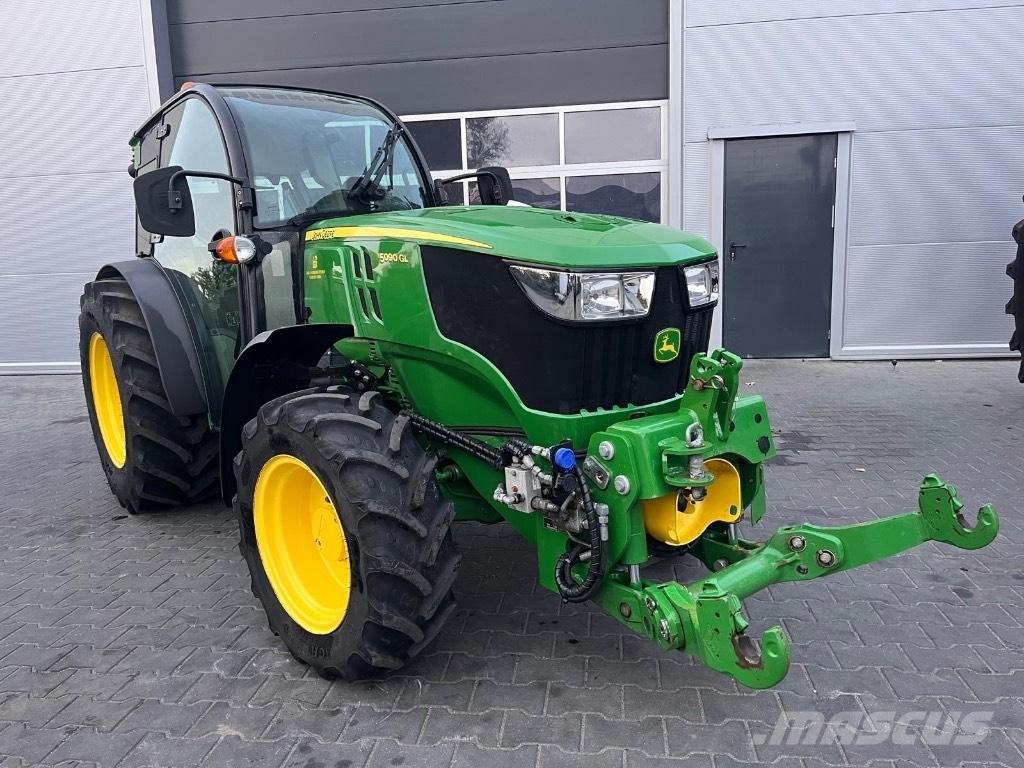 John Deere 5090 GL Traktorer