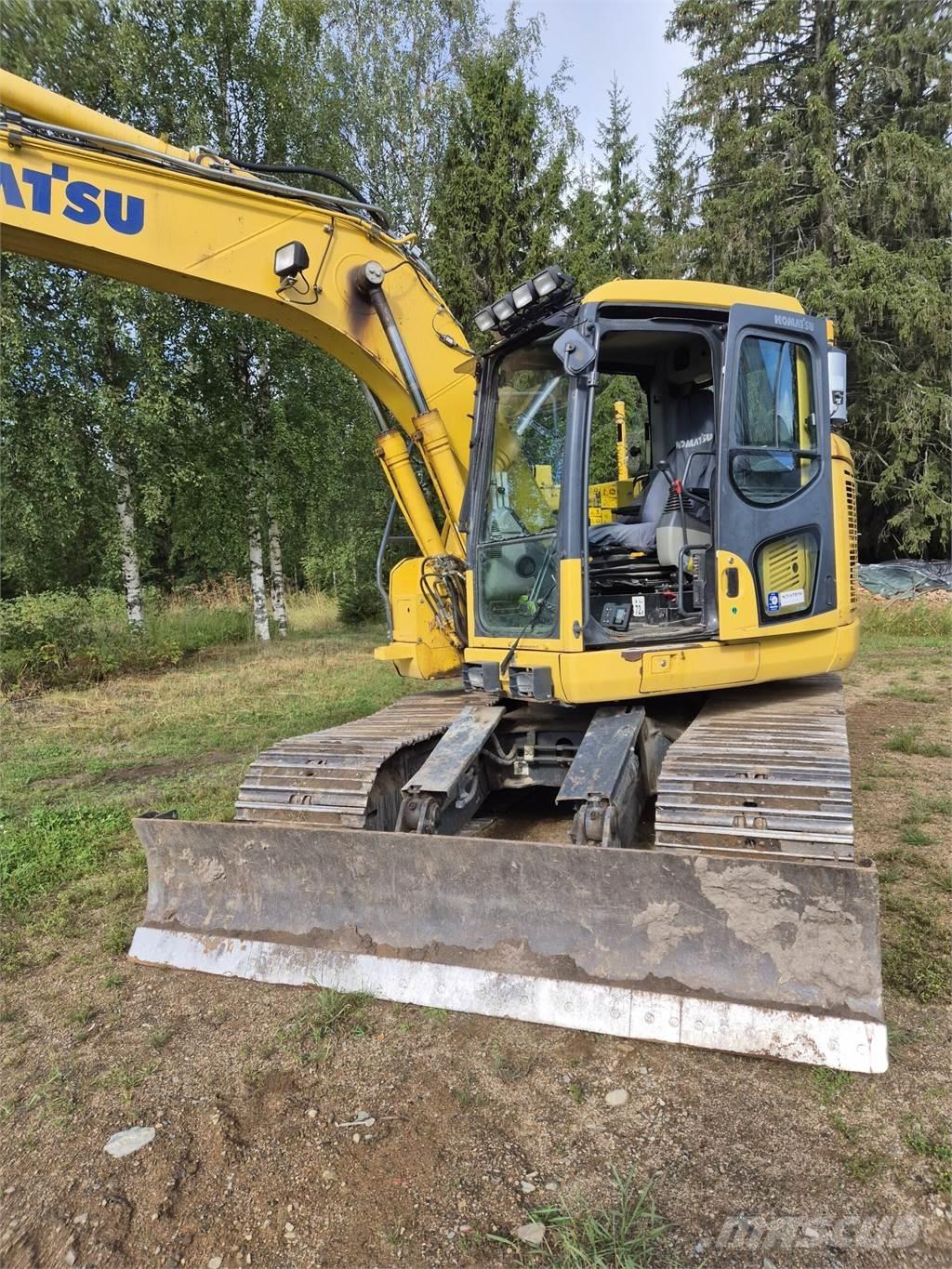 Komatsu PC138 US Bandgrävare