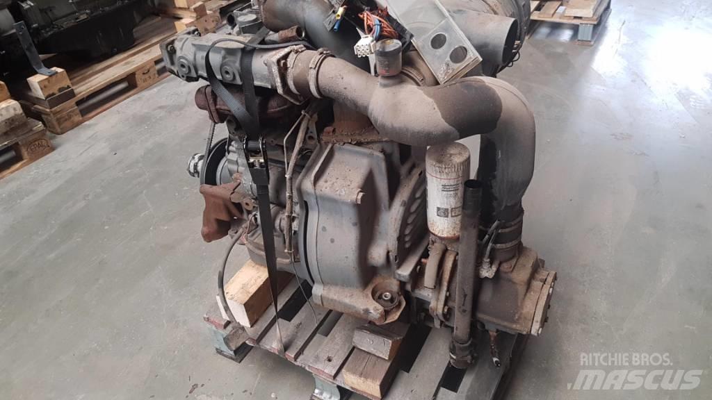 Deutz F2M2011 Motorer